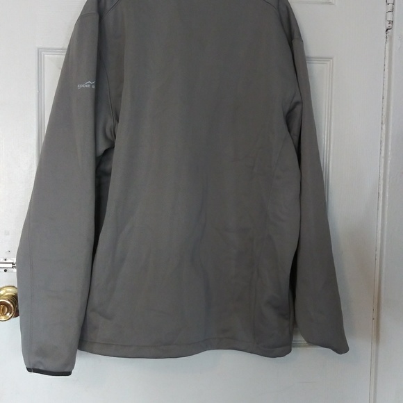 Eddie Bauer weather resistant softshell jacket - Picture 3 of 8